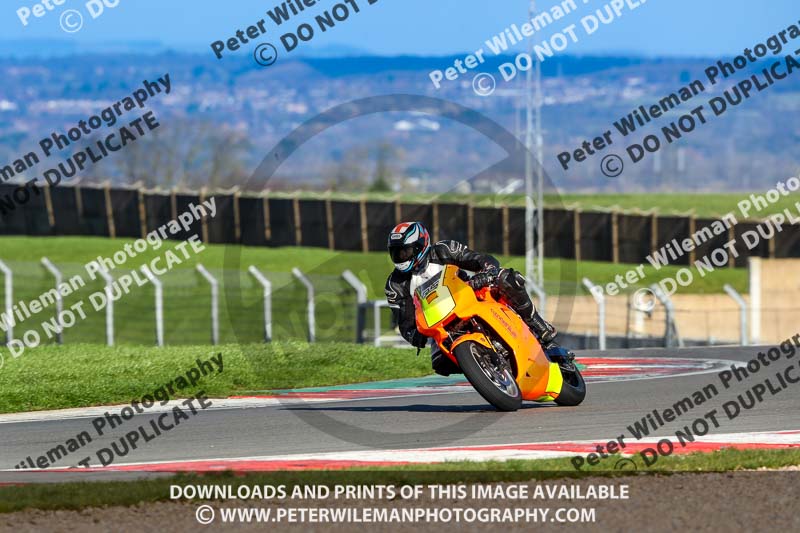donington no limits trackday;donington park photographs;donington trackday photographs;no limits trackdays;peter wileman photography;trackday digital images;trackday photos